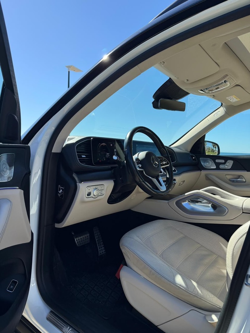 Alquiler de Mercedes-Benz GLS en Marbella