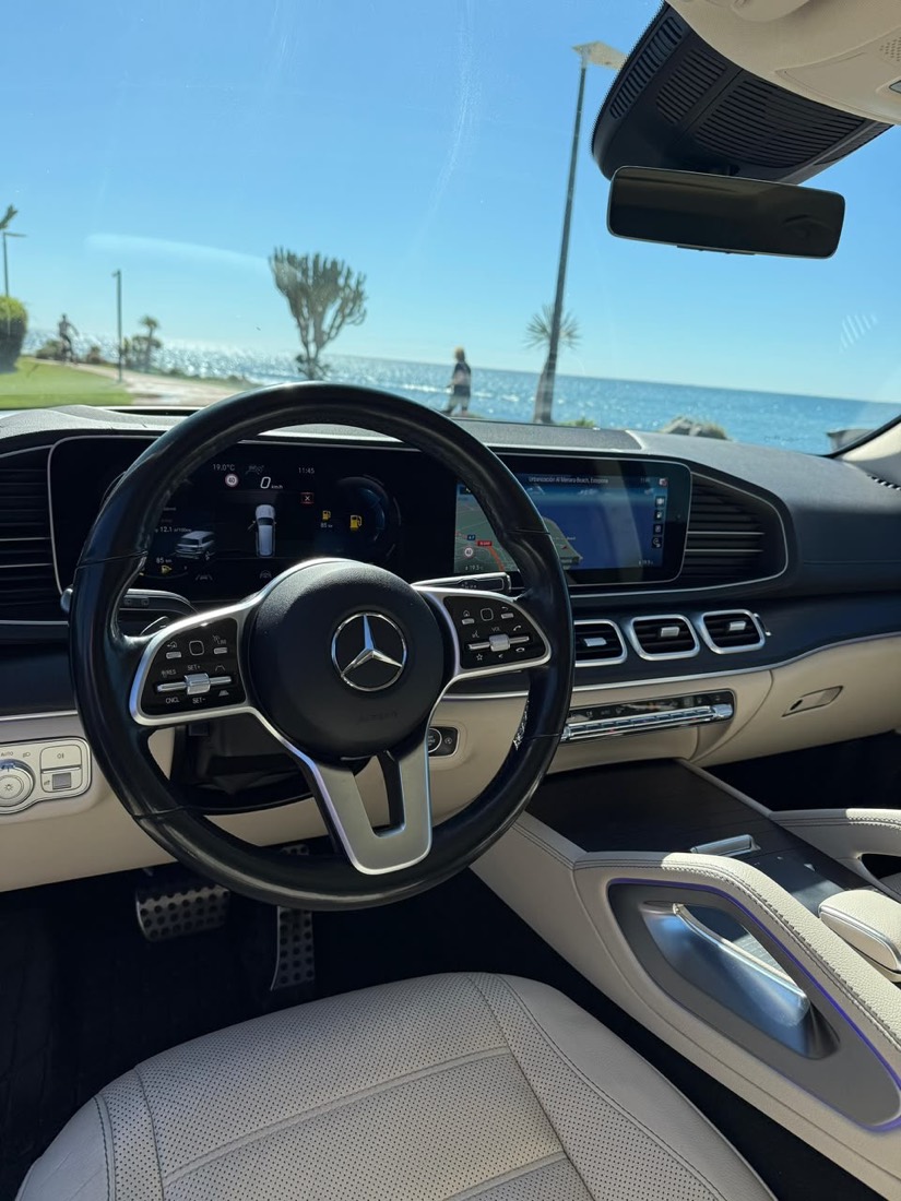 Alquiler de Mercedes-Benz GLS en Marbella