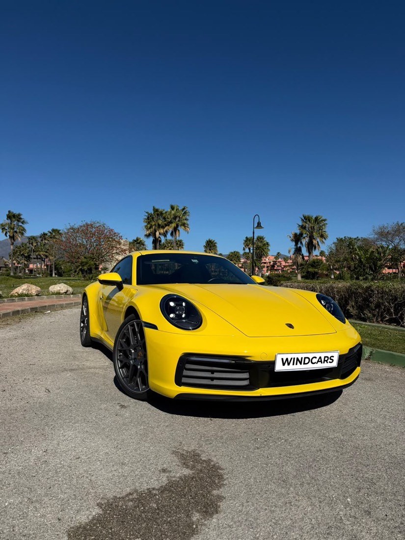 Alquiler de Porsche 911 Carrera en Manilva